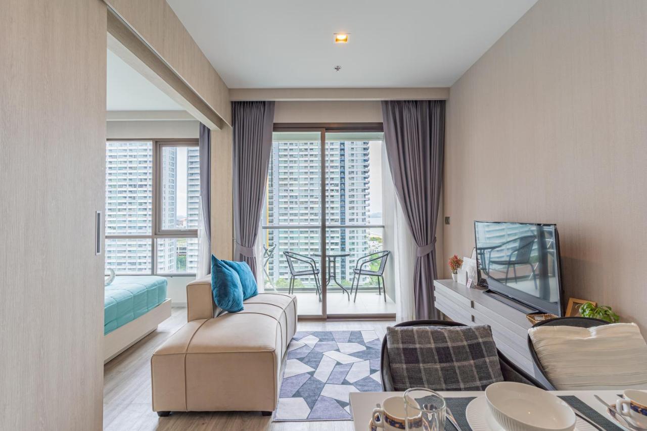 Aeras Beachfront Condominium หาดจอมเทียน ภายนอก รูปภาพ